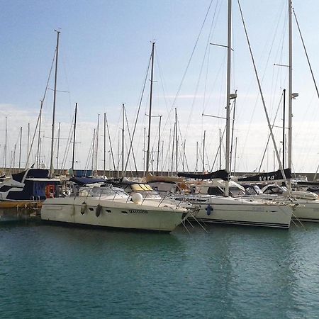Apartamento Le Cerbonche Castiglioncello Exterior foto